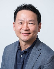 Dr Jong Woo